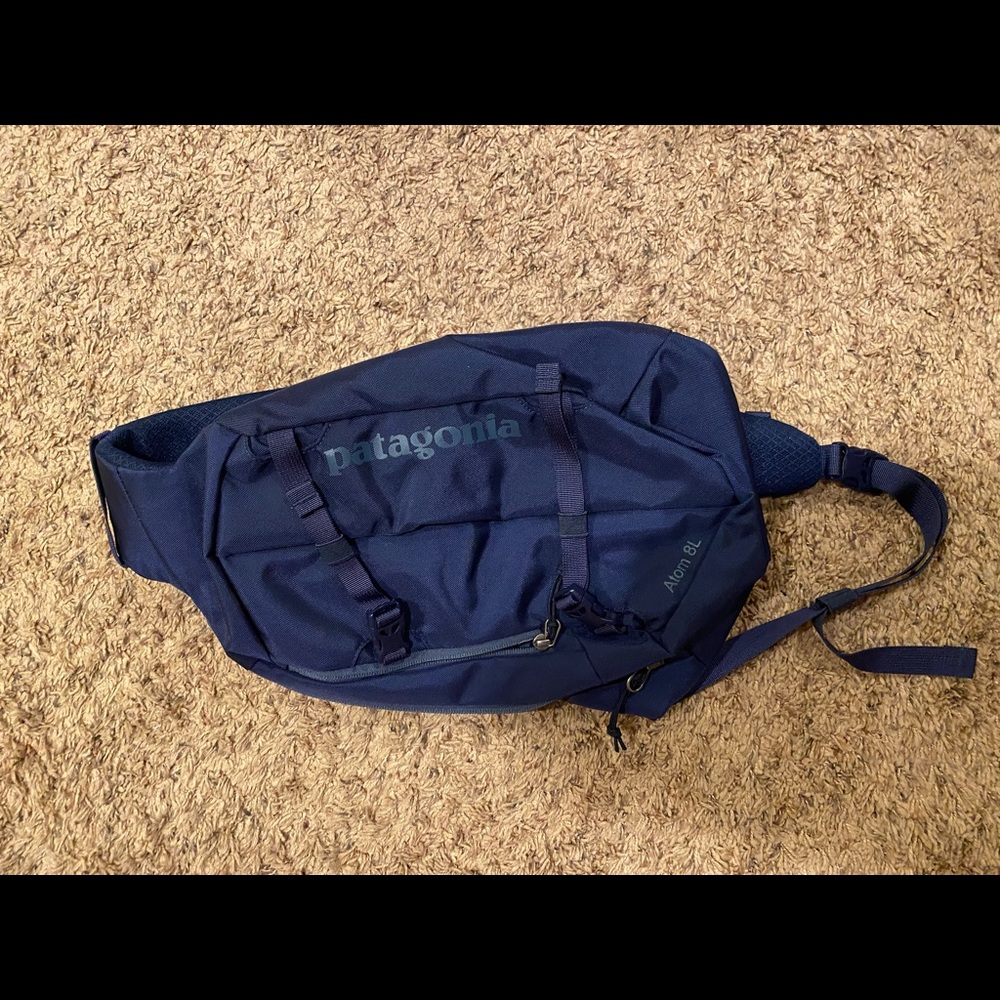 Patagonia Atom 8L Sling Bag